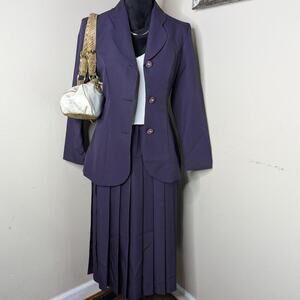 Jennifer Rose Purple two piece skirt size 8